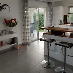 Vila En Corse Sur La Cote Est Santa-Maria-Poggio (Corsica)